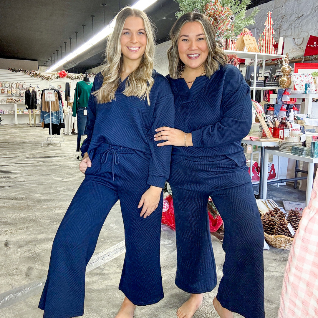 Navy Matching Set, Perfect Summer Sets for Women, Navy Matching Set in Greenwood, Arkansas House of Holland Store, see and be seen