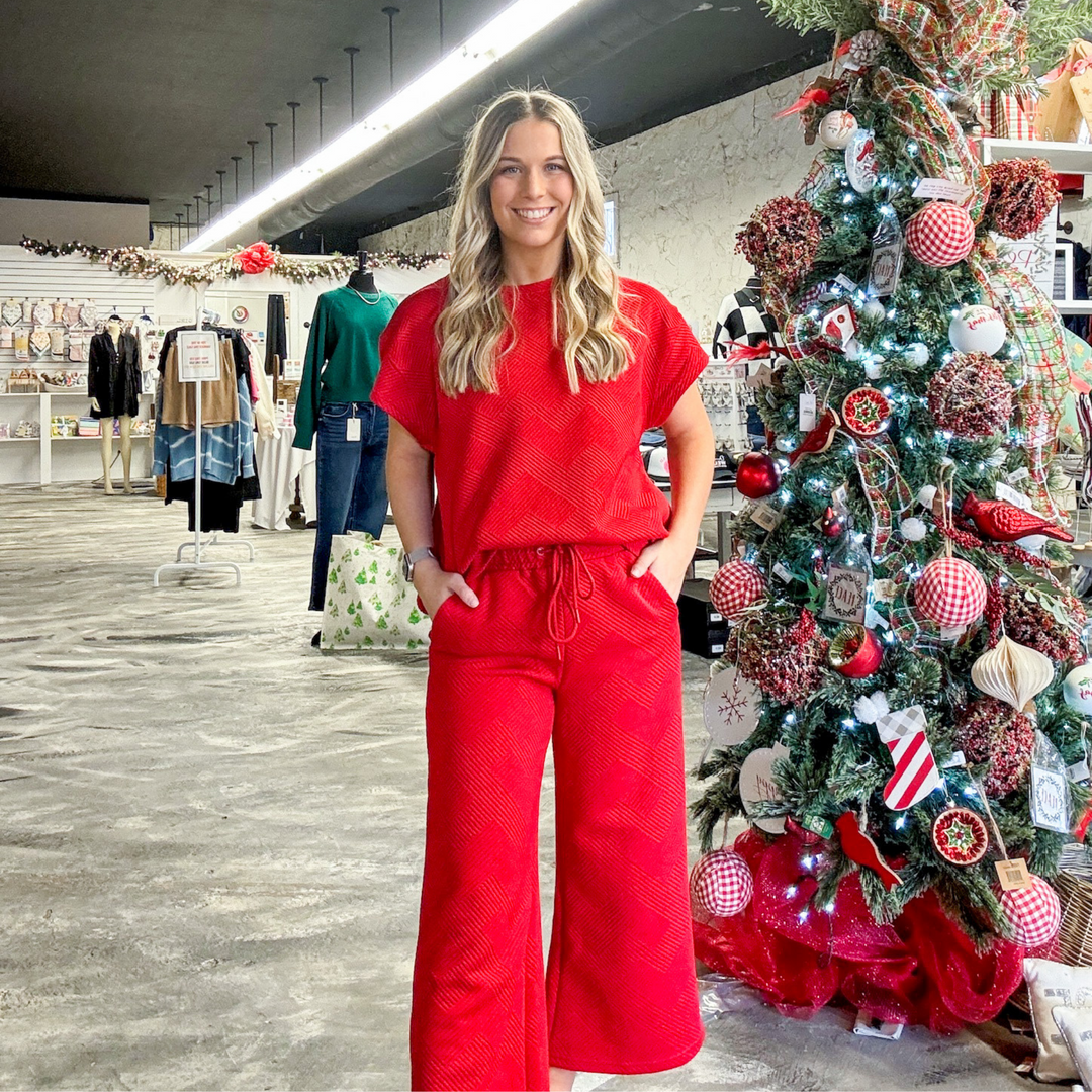 Red Matching Set, Perfect Summer Sets for Women, Red Matching Set in Greenwood, Arkansas House of Holland Store, see and be seen