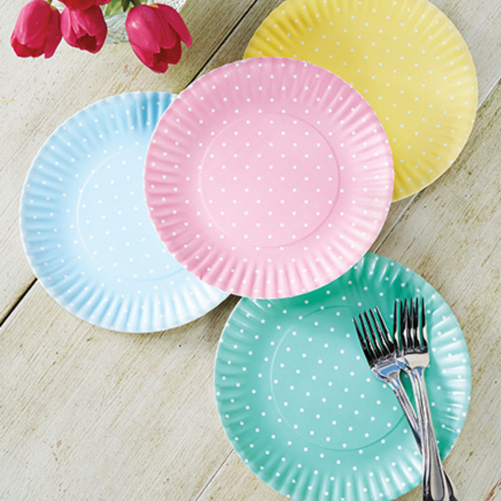 polka dot melamine plates, set of 4, pastel color plates in green, blue, pink and yellow with whit polka dots. 