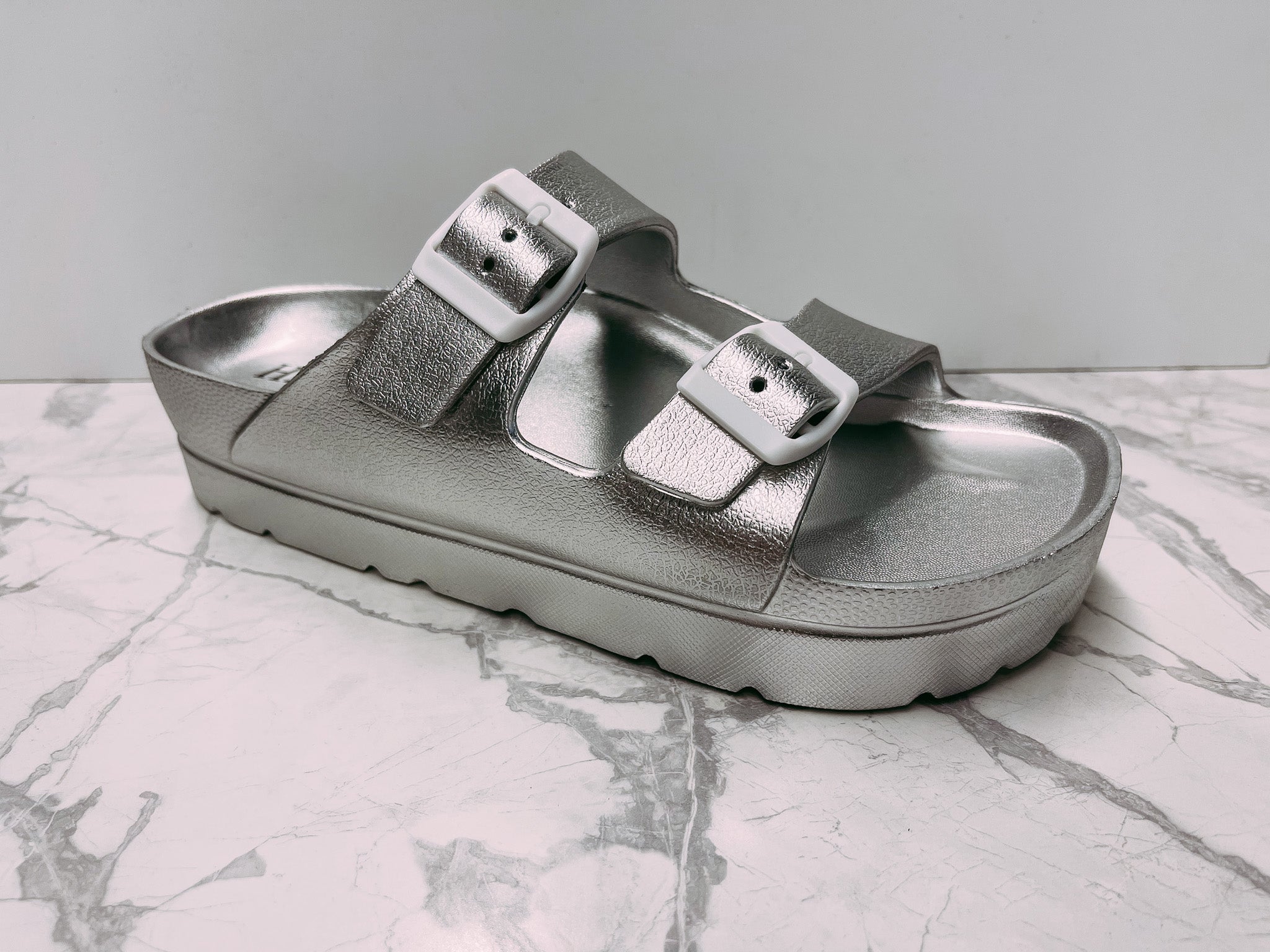 Rubber hot sale birkenstock silver