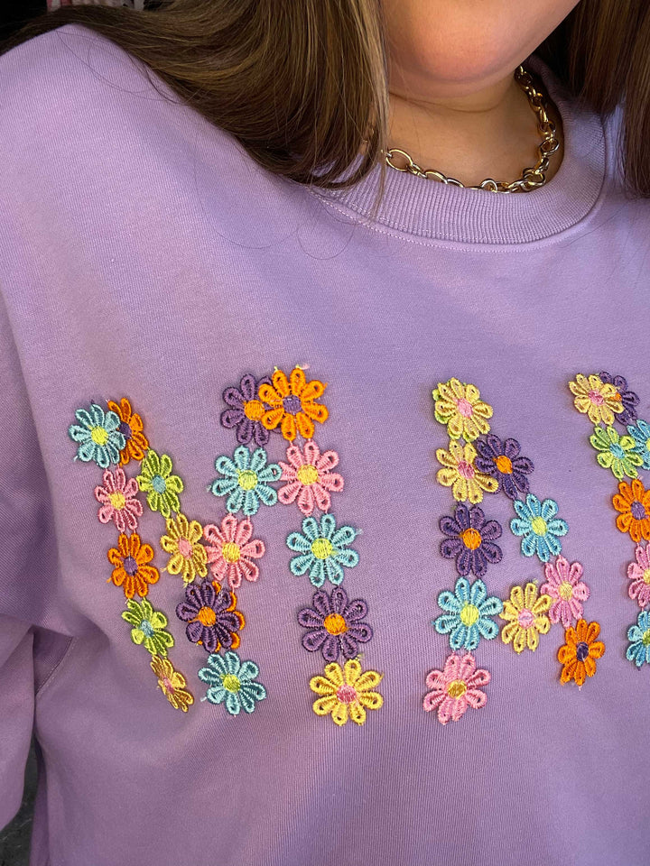 Daisy mama Flower Applique Sweatshirt lavender color with Daisy details that spell out mama close up detail